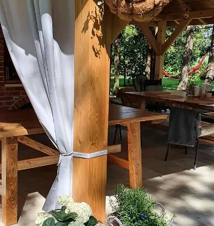 Zenda - Przytulny W Zacisznym Miejscu