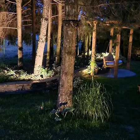 Zenda - Przytulny W Zacisznym Miejscu *